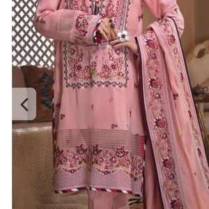 New 3 piece Pakistani winter linen dress xl embodied